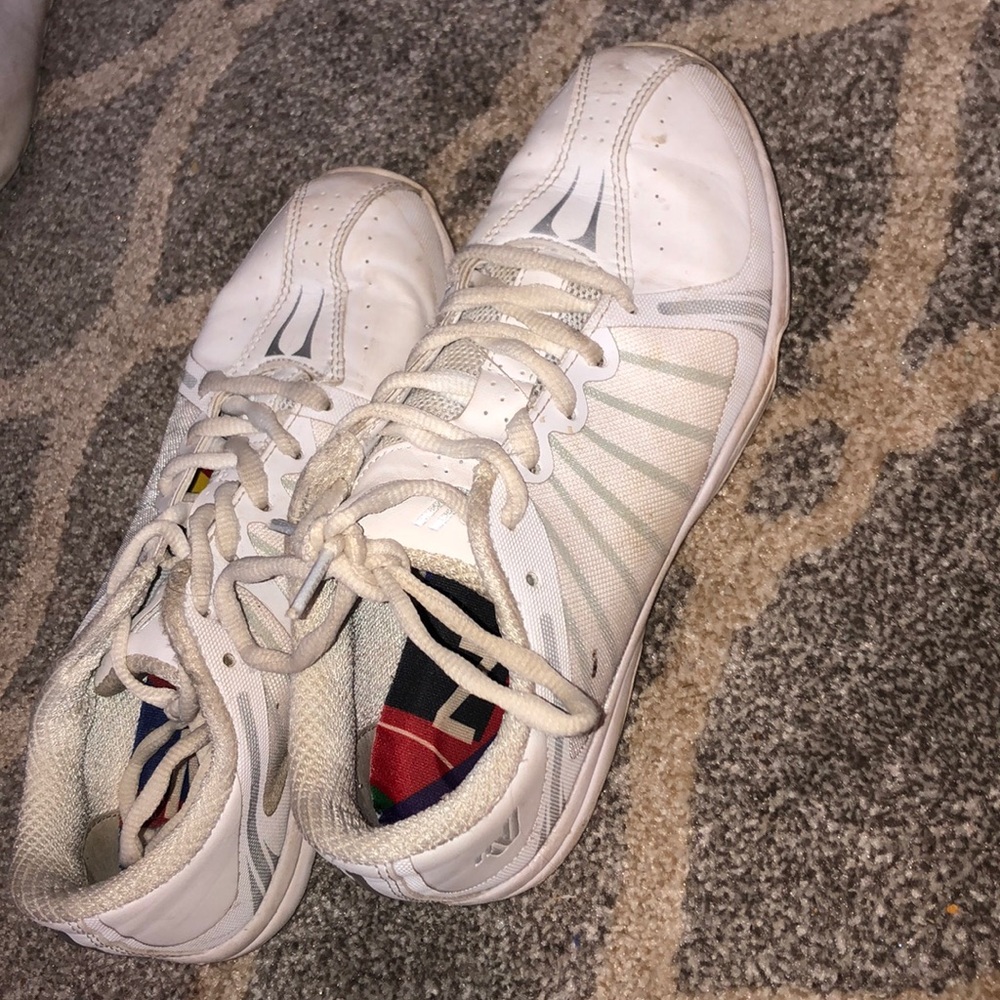 Varisty womens cheer shoes size 7